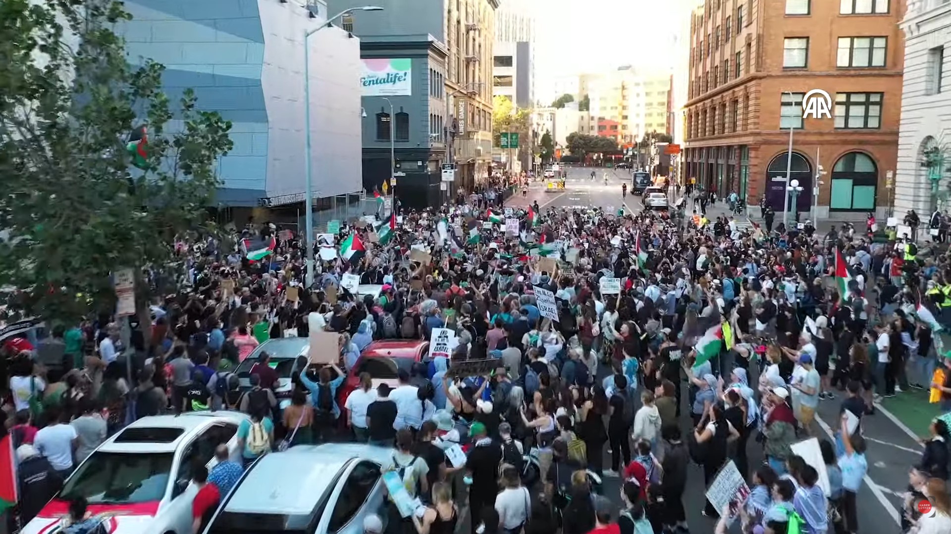 تظاهرة في سان فرانسيسكو الأمريكية دعما لفلسطين - طوفان الأقصى